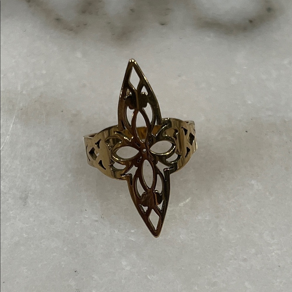 Vintage Style 18k Gold PVD Filigree Cross | Gothic Statement Ring Boho